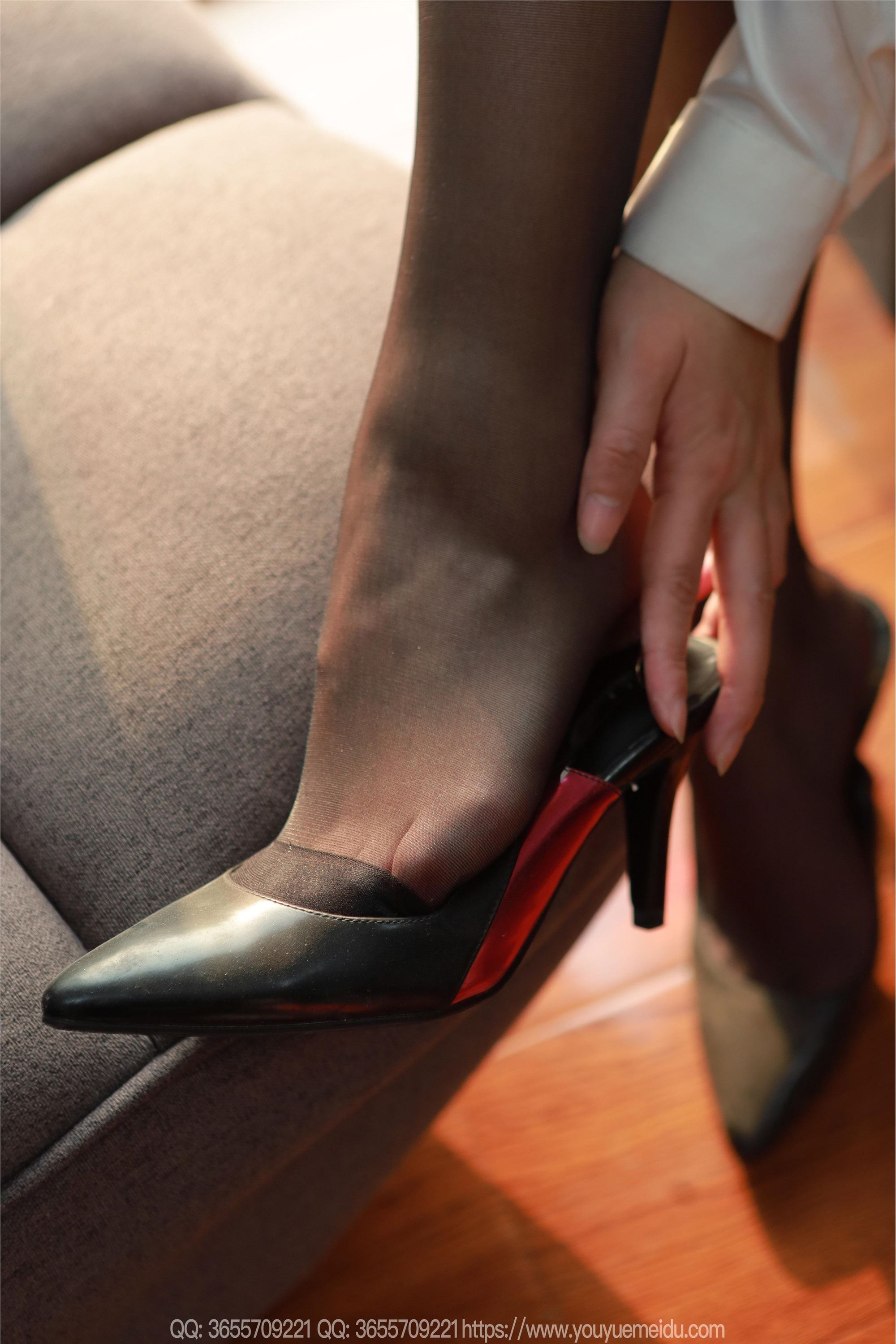 IESS异思趣向  2025.04.28 丝享家 2039 秋秋《秘书白小姐》